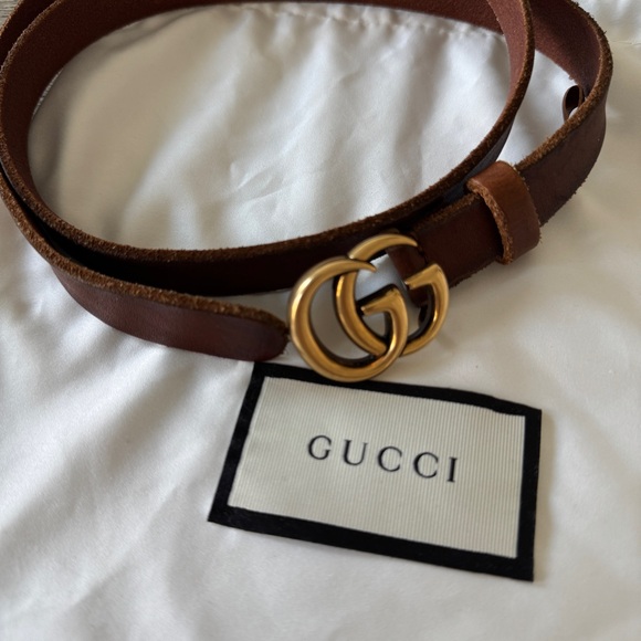 Gucci Brown Leather Belt with Gold Buckle - Picture 1 of 6